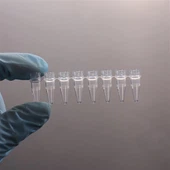 0,2 ml probówki PCR 8-paskowe z pokrywką Laboratoryjna mikrowirówka Probówki do PCR z płaską pokrywą